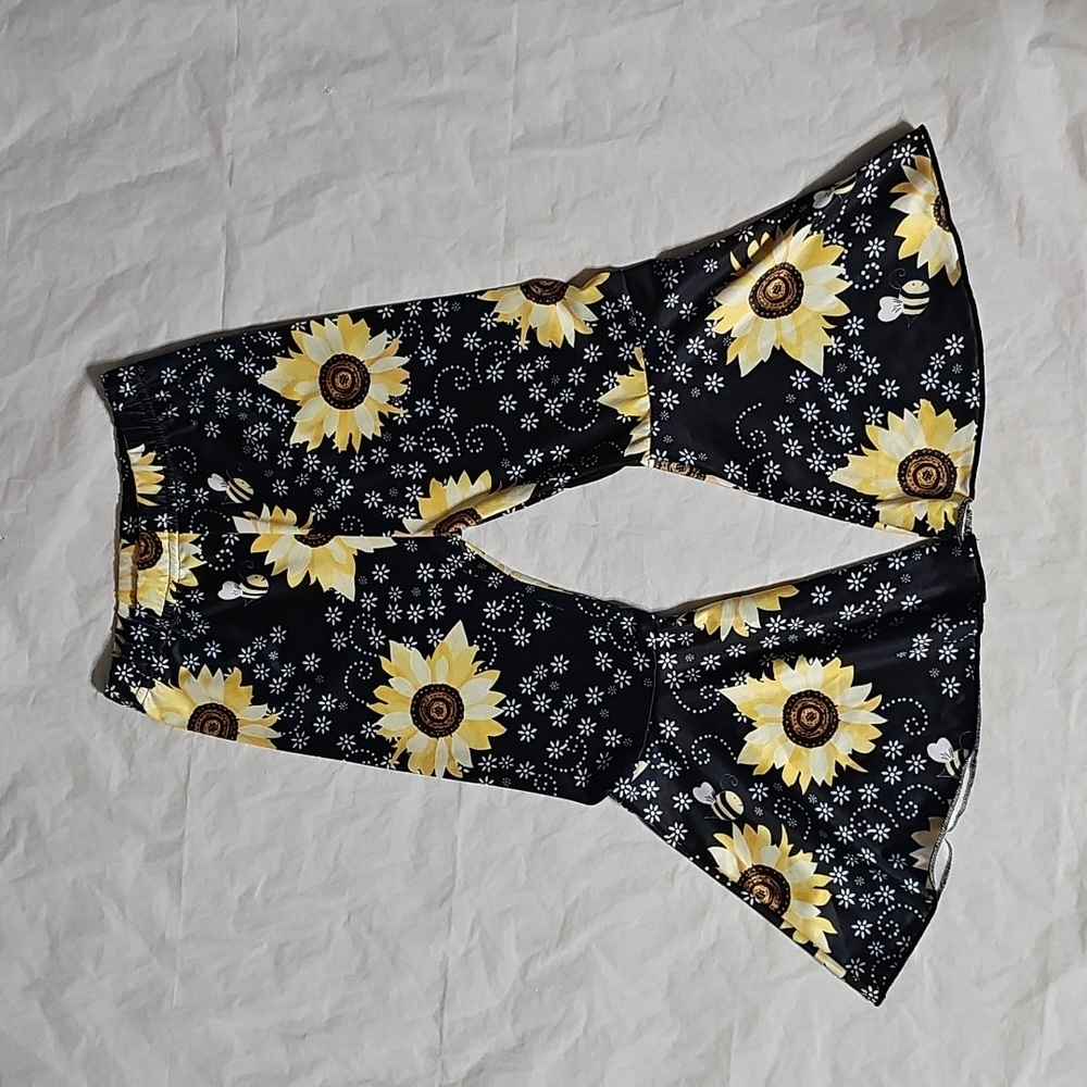 Flare Floral Sunflower Print Pants Girls Size 18-24 Months Unbranded Used
